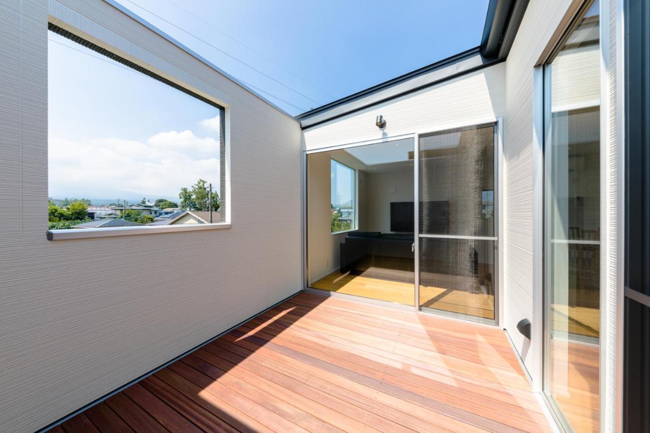 Frame View Mt.Fuji -West- Villa ฟูจิคาวากุจิโกะ ภายนอก รูปภาพ